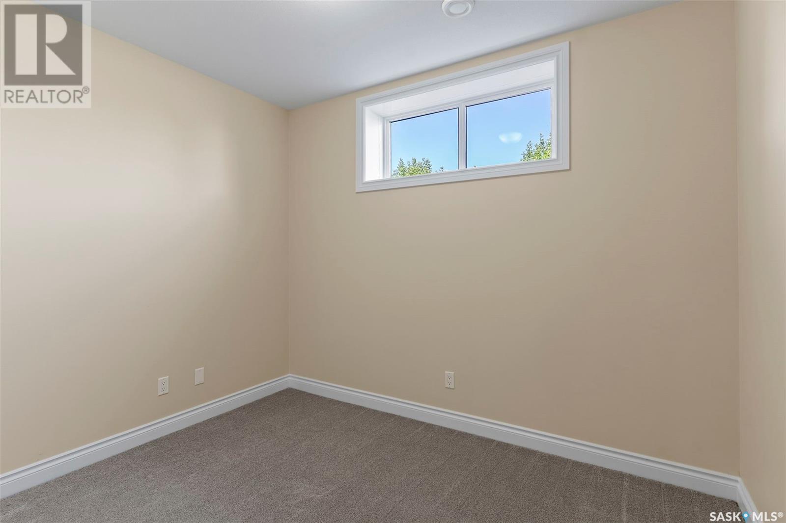 Single Family House 2 Level for Sale in  Pohorecky COURT Saskatoon 