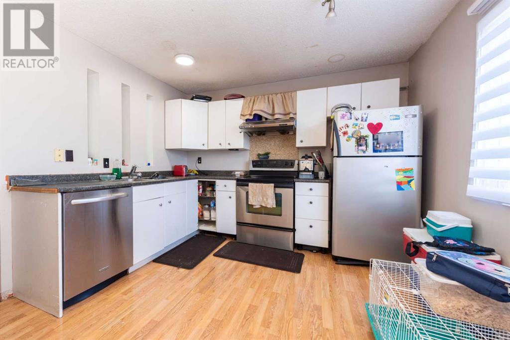Single Family House for Sale in   Street Castleridge Calgary 