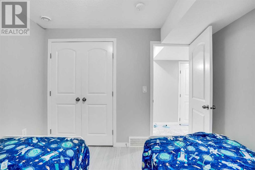 Single Family House for Sale in  Taralake Way NE Taradale Calgary 