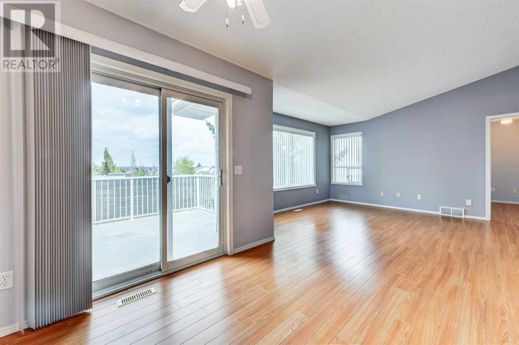Single Family House Bungalow for Sale in  Macewan Ridge Villas NW MacEwan Glen Calgary 