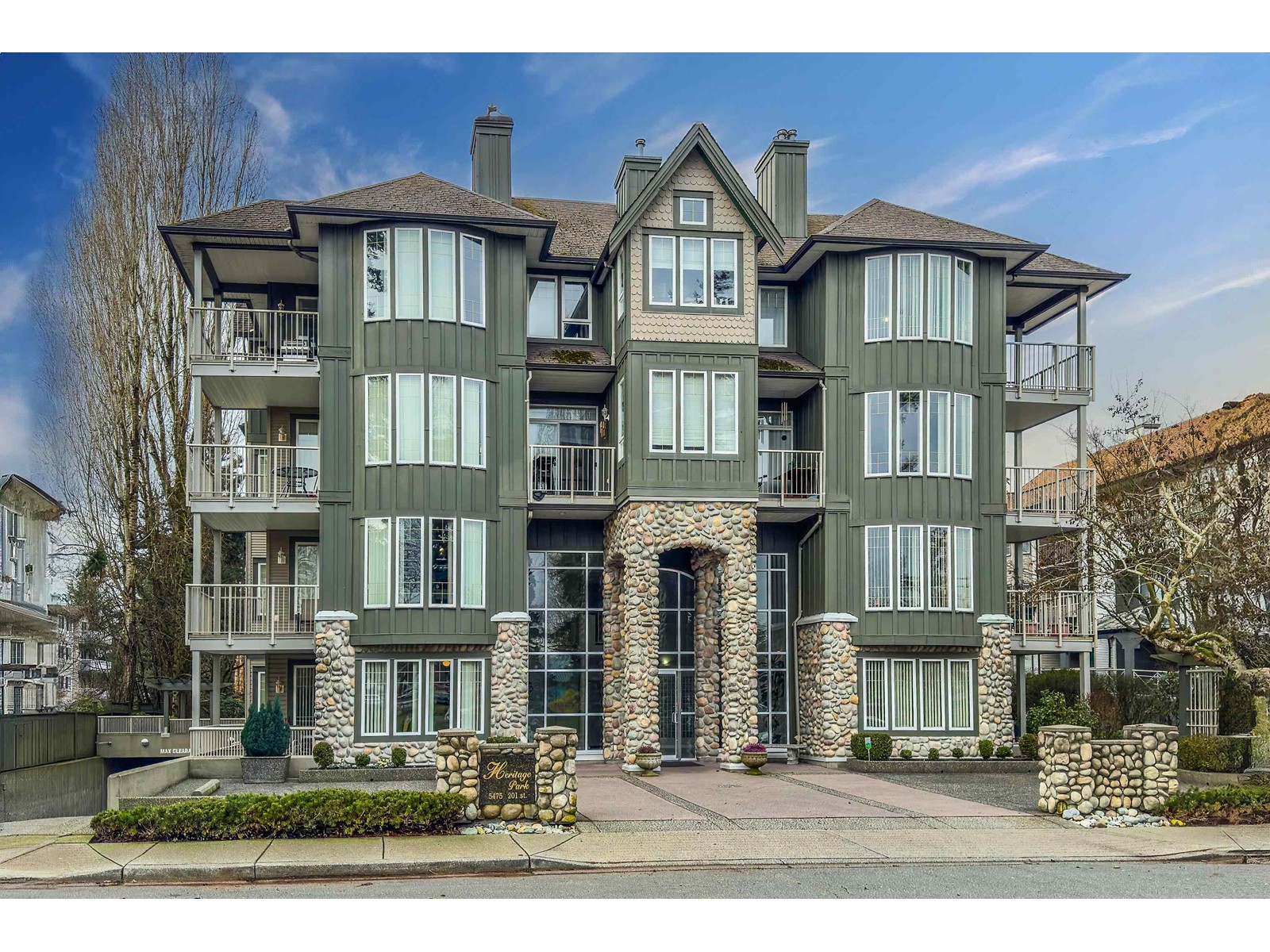 403 5475 201 STREET, Langley real estate listing R3009976