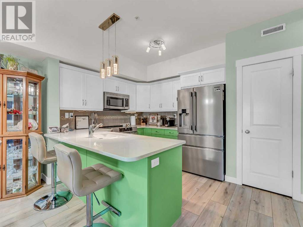 Single Family House for Sale in    Avenue SE Connaught Medicine Hat 