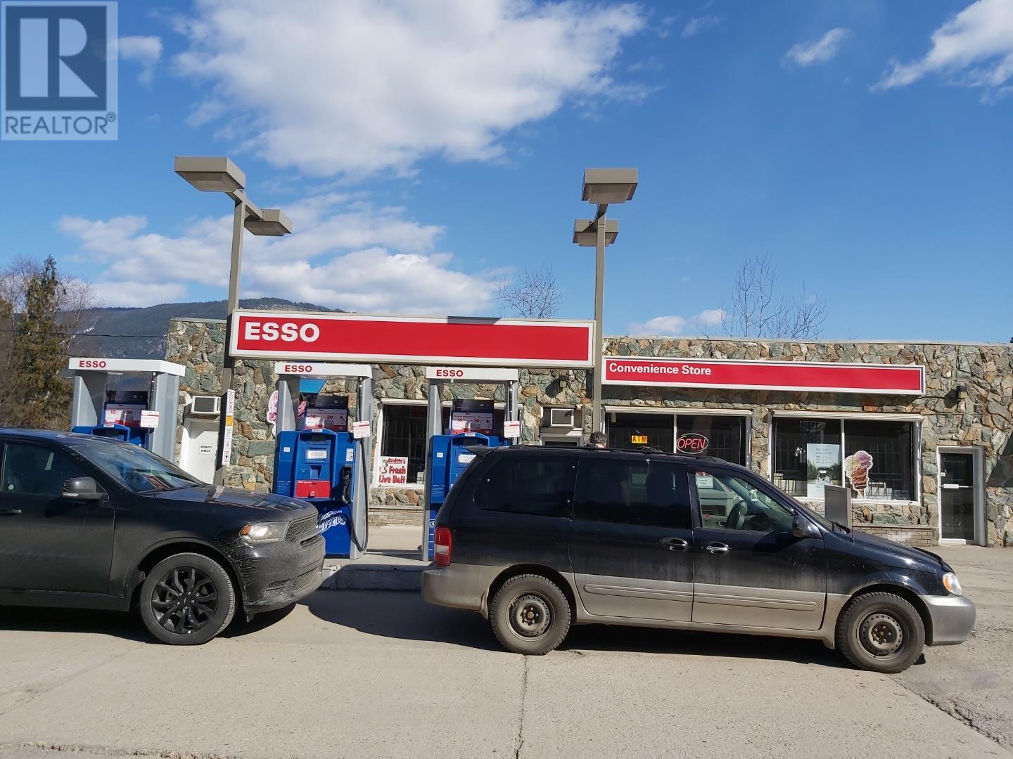 5177 Trans Canada Highway, Tappen