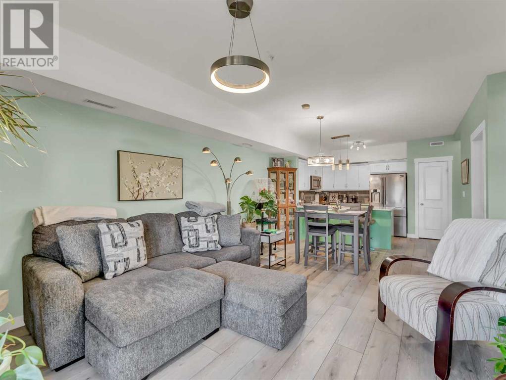 Single Family House for Sale in    Avenue SE Connaught Medicine Hat 