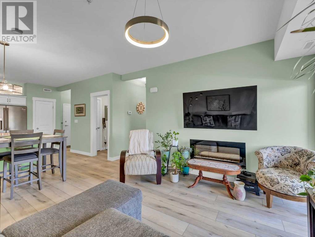 Single Family House for Sale in    Avenue SE Connaught Medicine Hat 