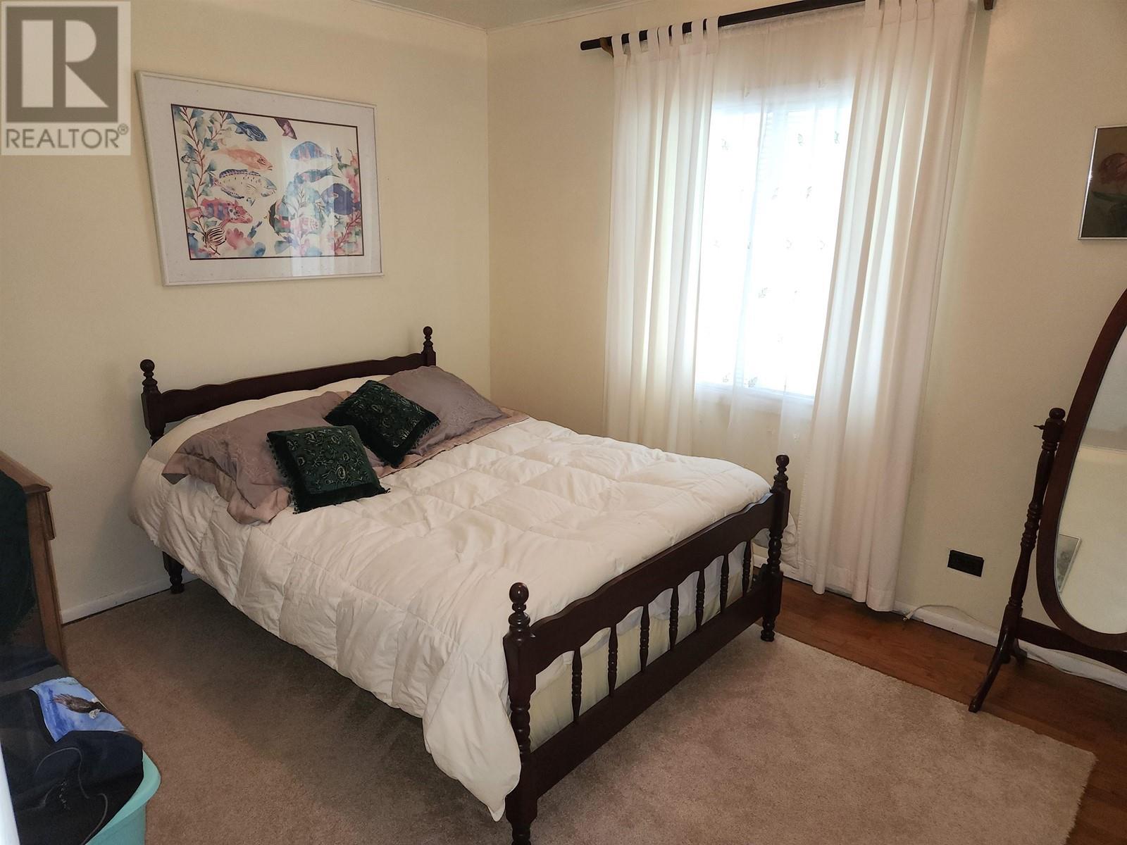 102 GARDEN DRIVE, Bella Coola