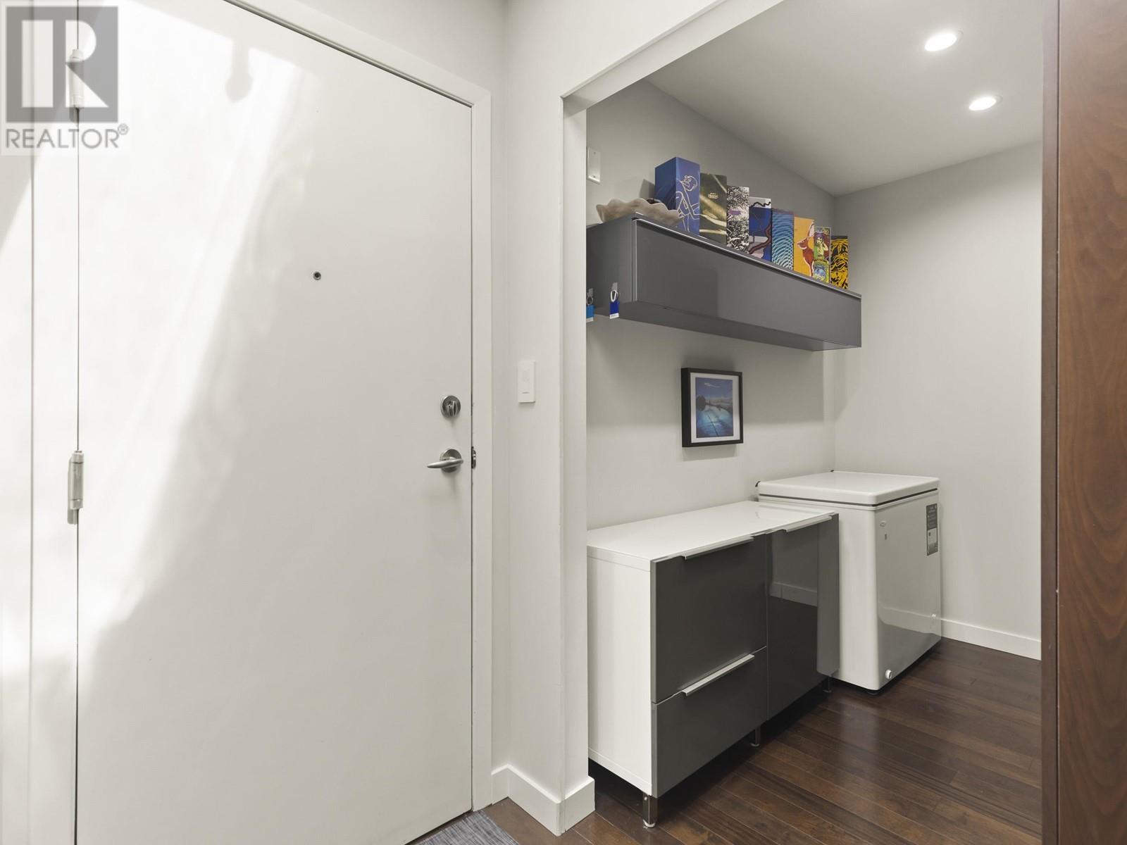 406 3023 W 4TH AVENUE, Vancouver real estate listing R3009904