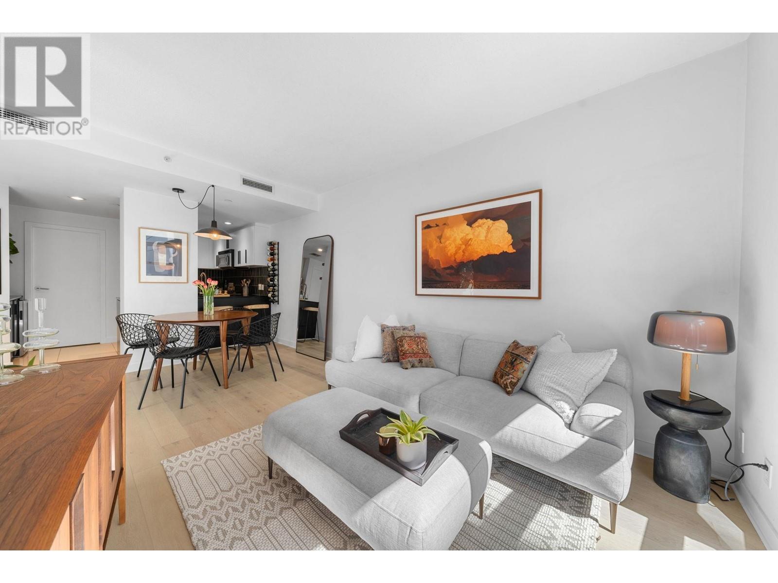 101 638 BEACH CRESCENT, Vancouver real estate listing R3009924