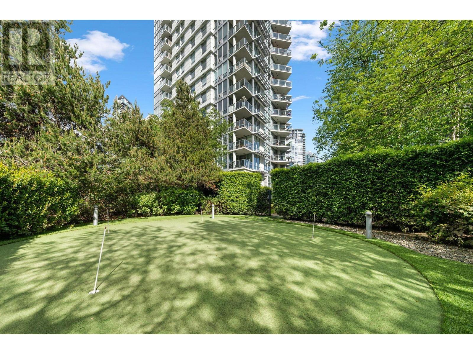 101 638 BEACH CRESCENT, Vancouver real estate listing R3009924
