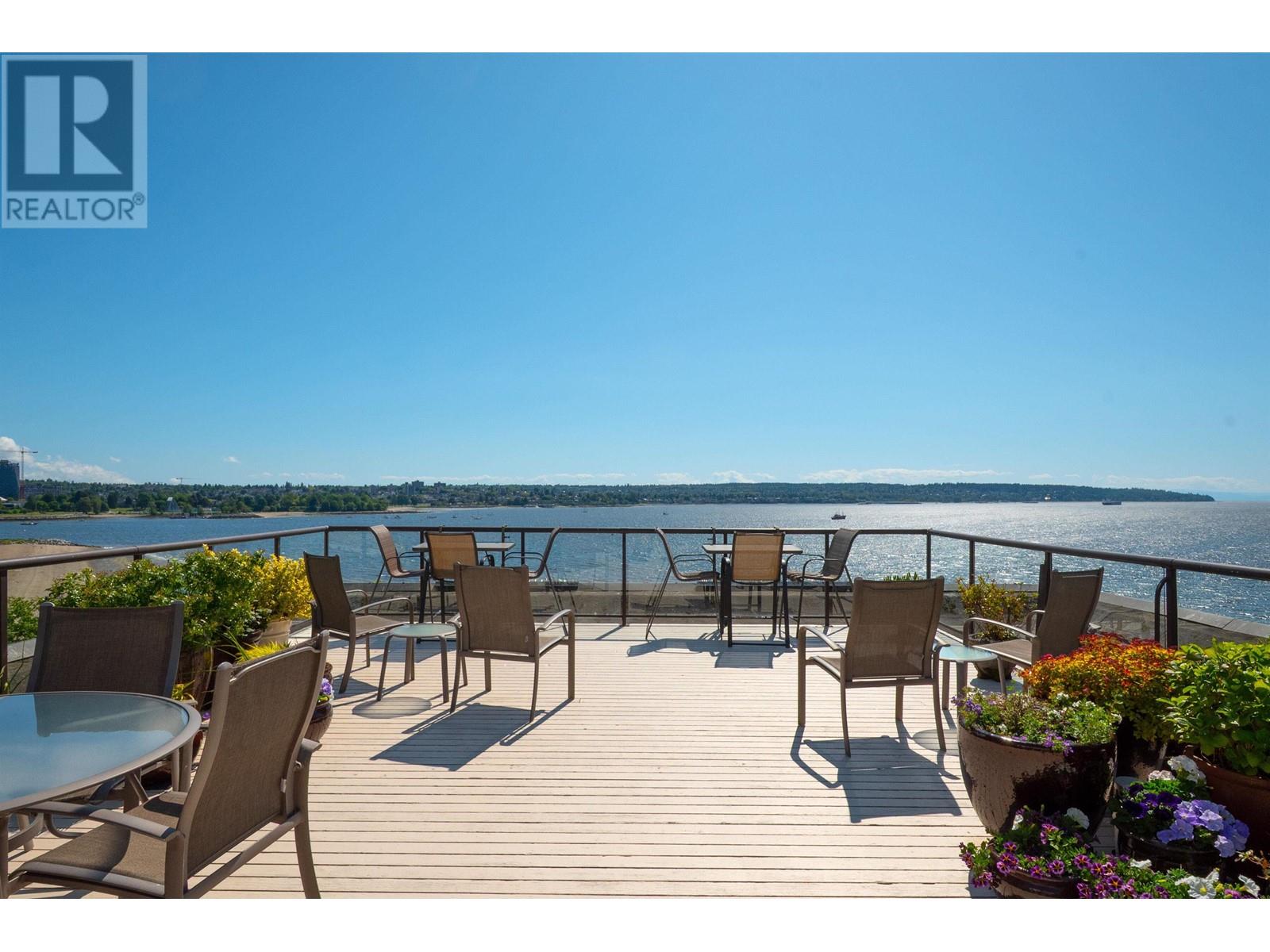 606 1949 BEACH AVENUE, Vancouver real estate listing R3009935