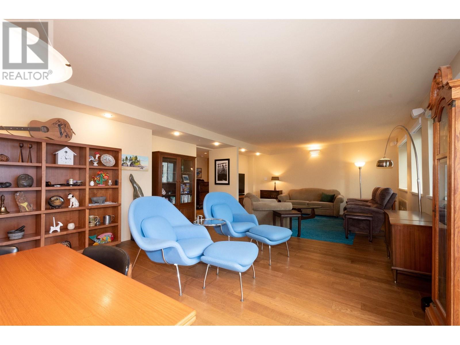 606 1949 BEACH AVENUE, Vancouver real estate listing R3009935