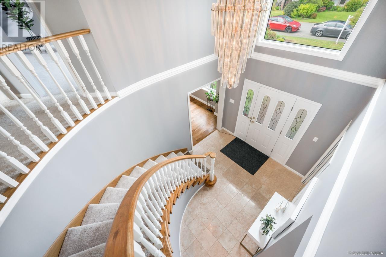 4888 3 AVENUE, Delta real estate listing R3009913
