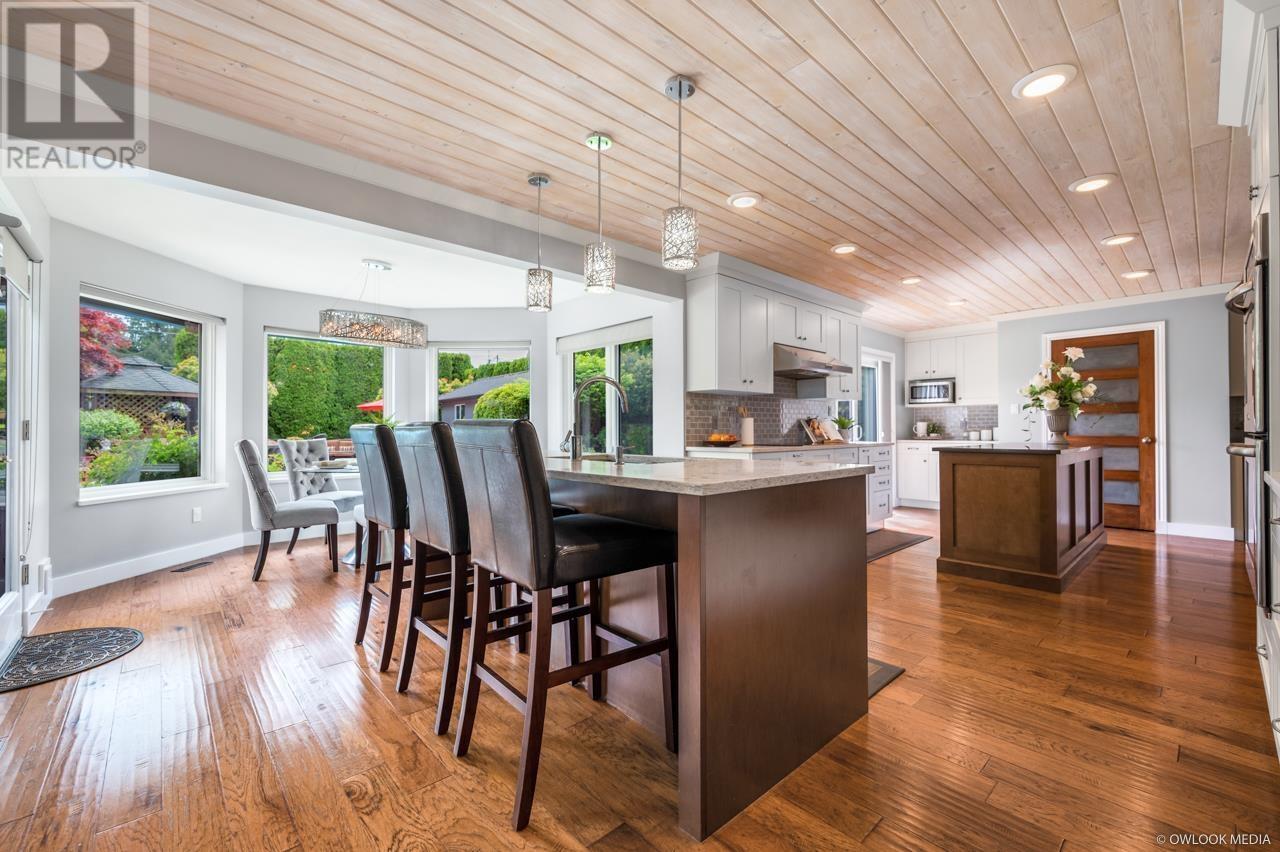 4888 3 AVENUE, Delta real estate listing R3009913