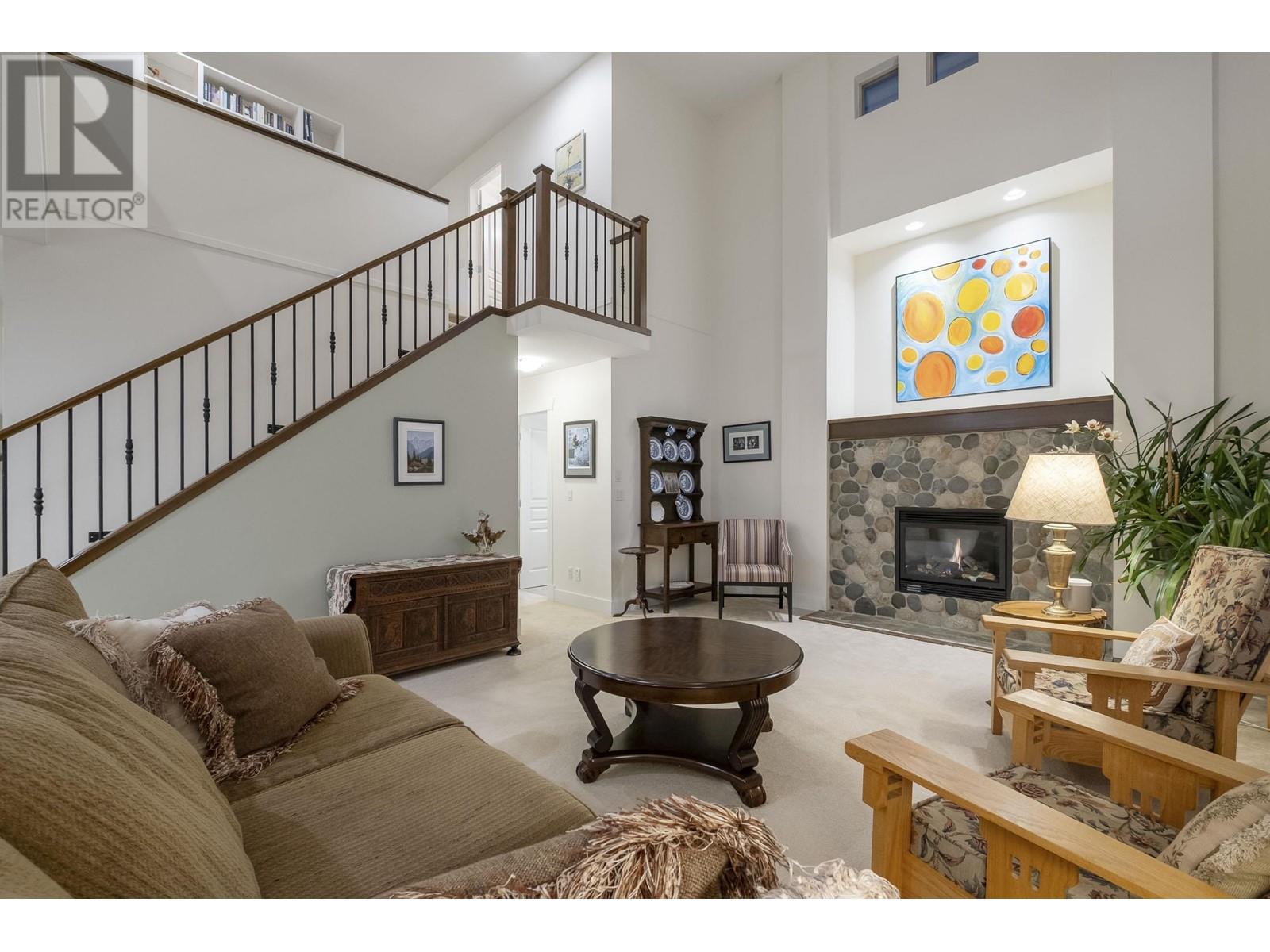 10690 247A STREET, Maple Ridge real estate listing R3009914