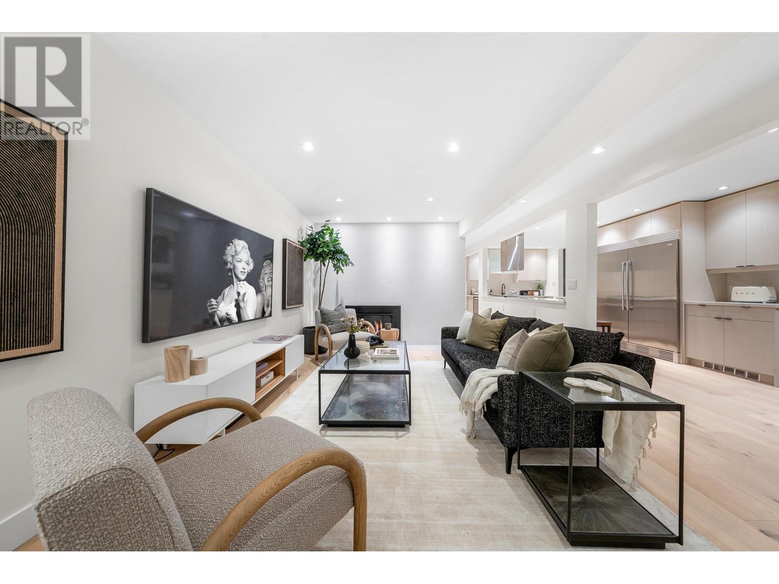 1140 W 17 STREET, North Vancouver real estate listing R3009955