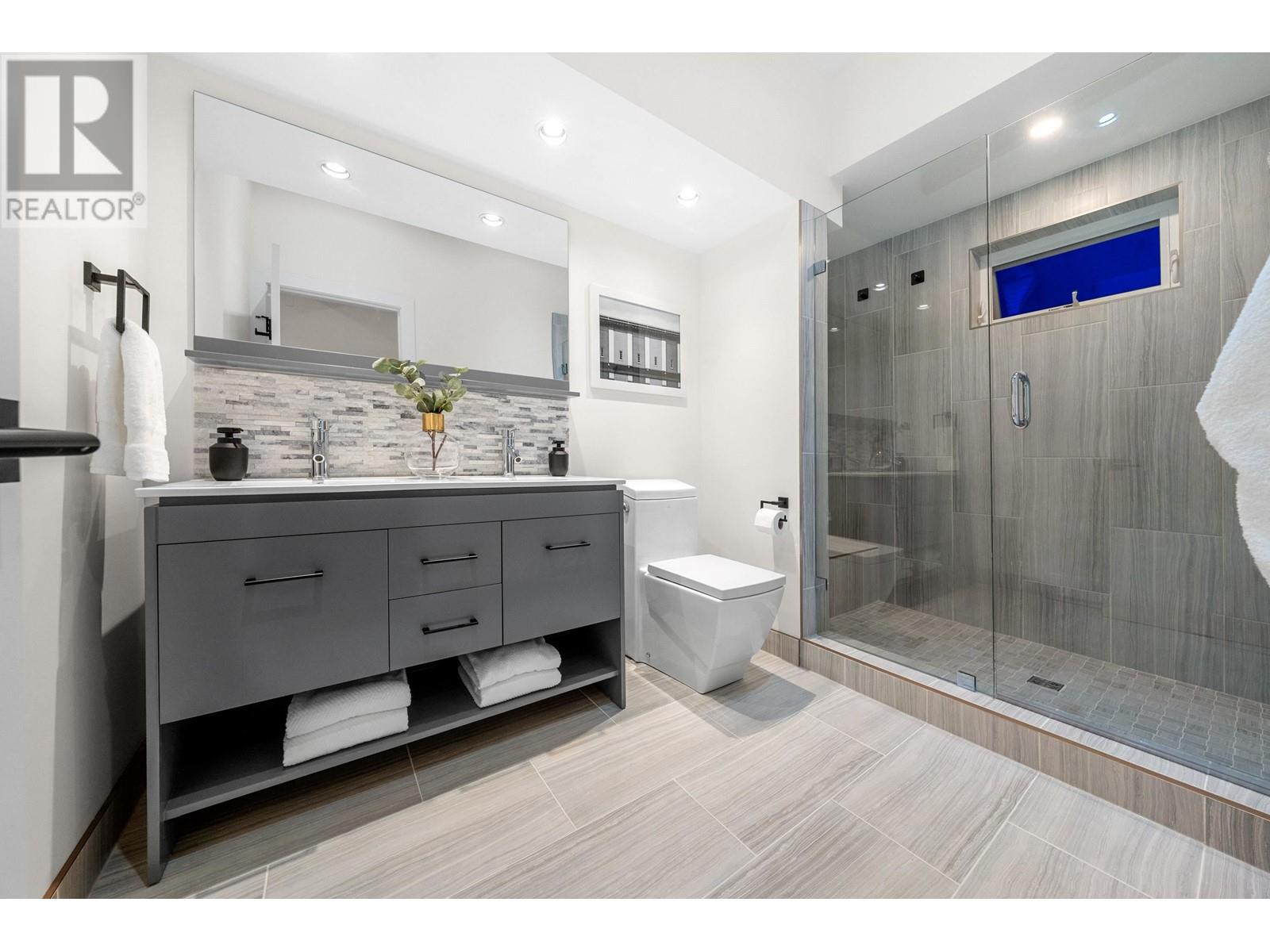 1140 W 17 STREET, North Vancouver real estate listing R3009955