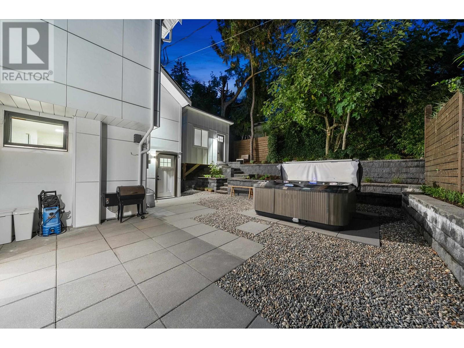 1140 W 17 STREET, North Vancouver real estate listing R3009955