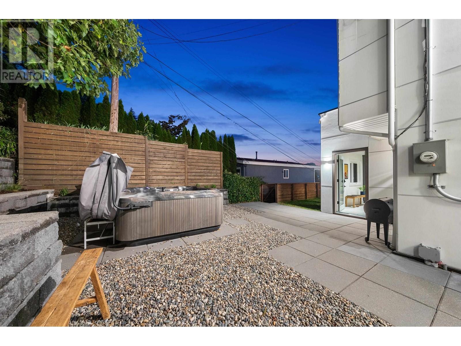 1140 W 17 STREET, North Vancouver real estate listing R3009955