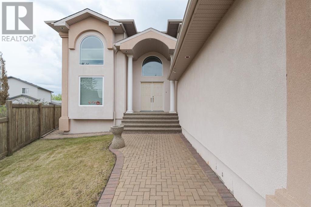 Photo 22 of 127 Pew Lane, Fort Mcmurray AB