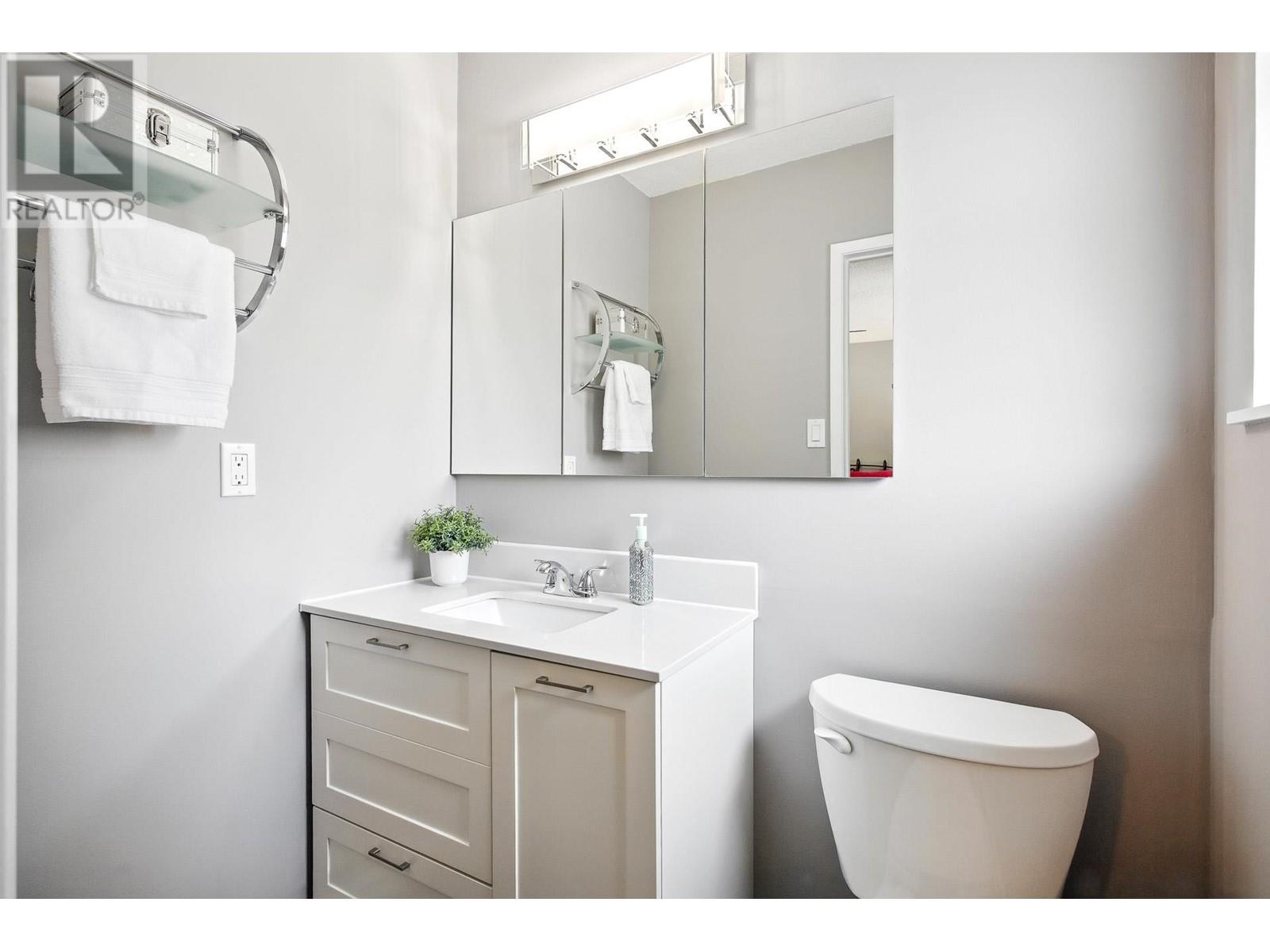 3032 ARMADA STREET, Coquitlam real estate listing R3009670