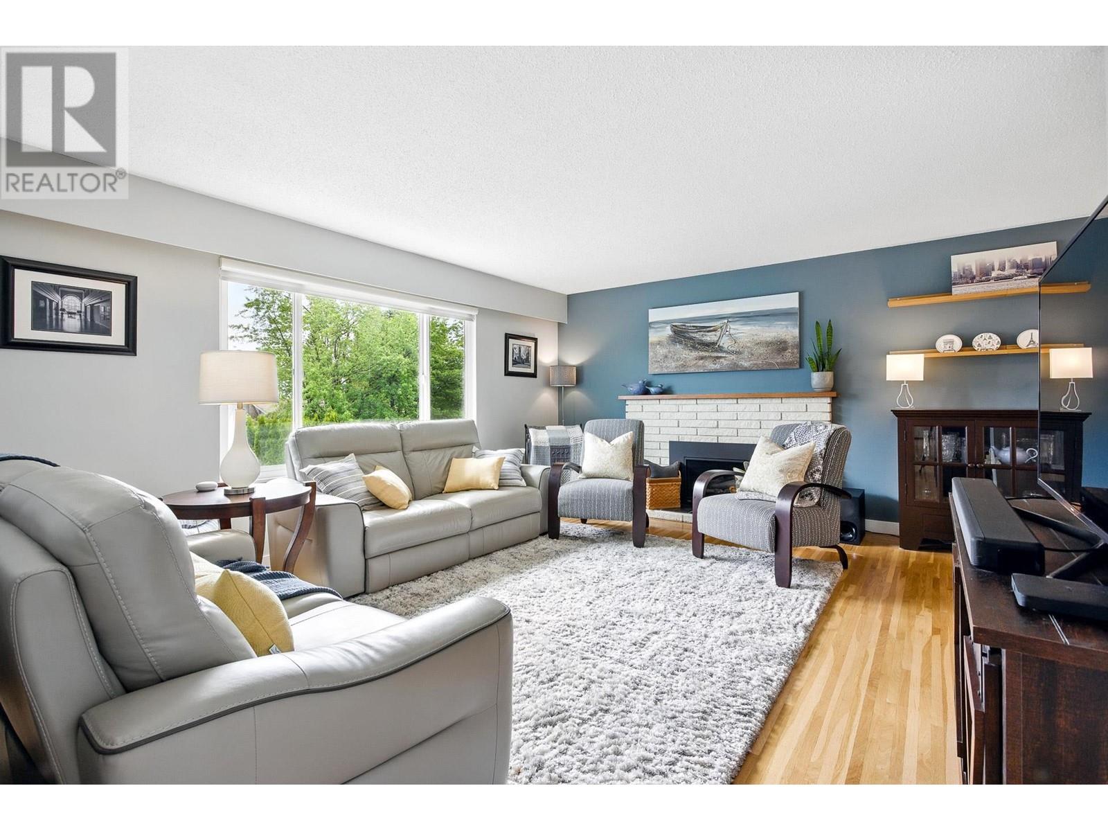 3032 ARMADA STREET, Coquitlam real estate listing R3009670
