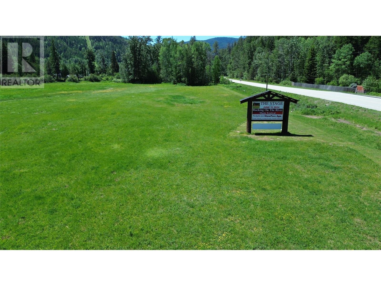 Other for Sale in Yahk – 8623 3/95 Highway, Yahk - Image 11