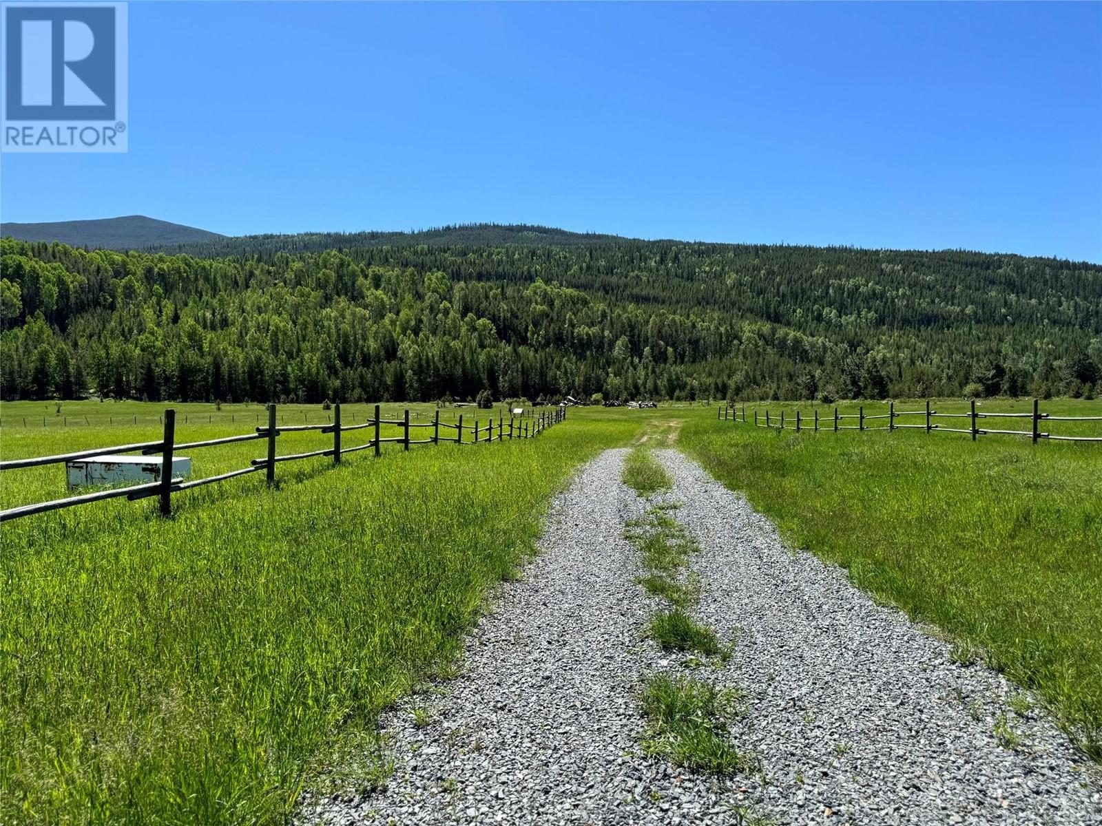 Other for Sale in Yahk – 8623 3/95 Highway, Yahk - Image 40
