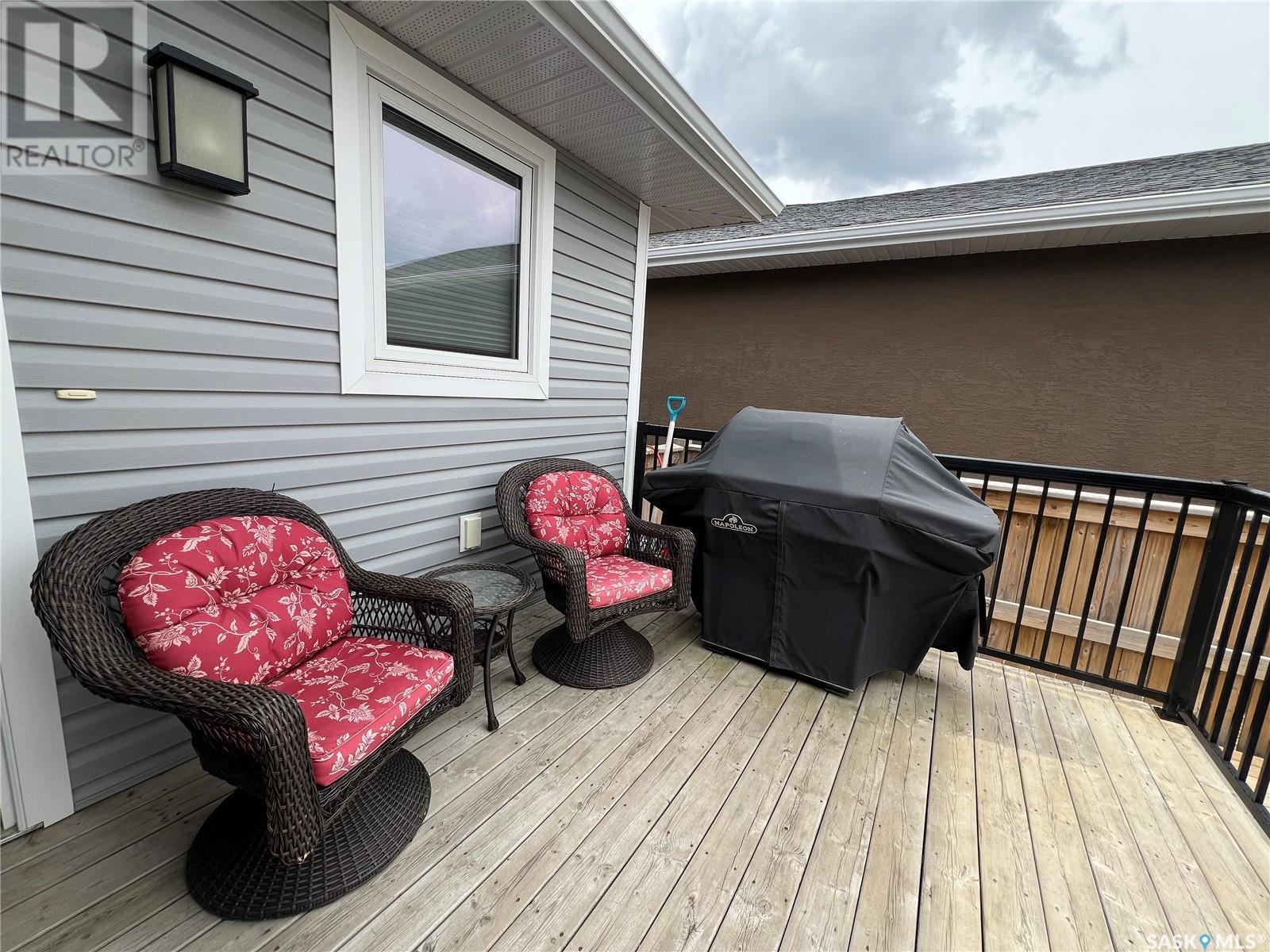 Photo 40 of 617 Douglas Drive, Swift Current SK