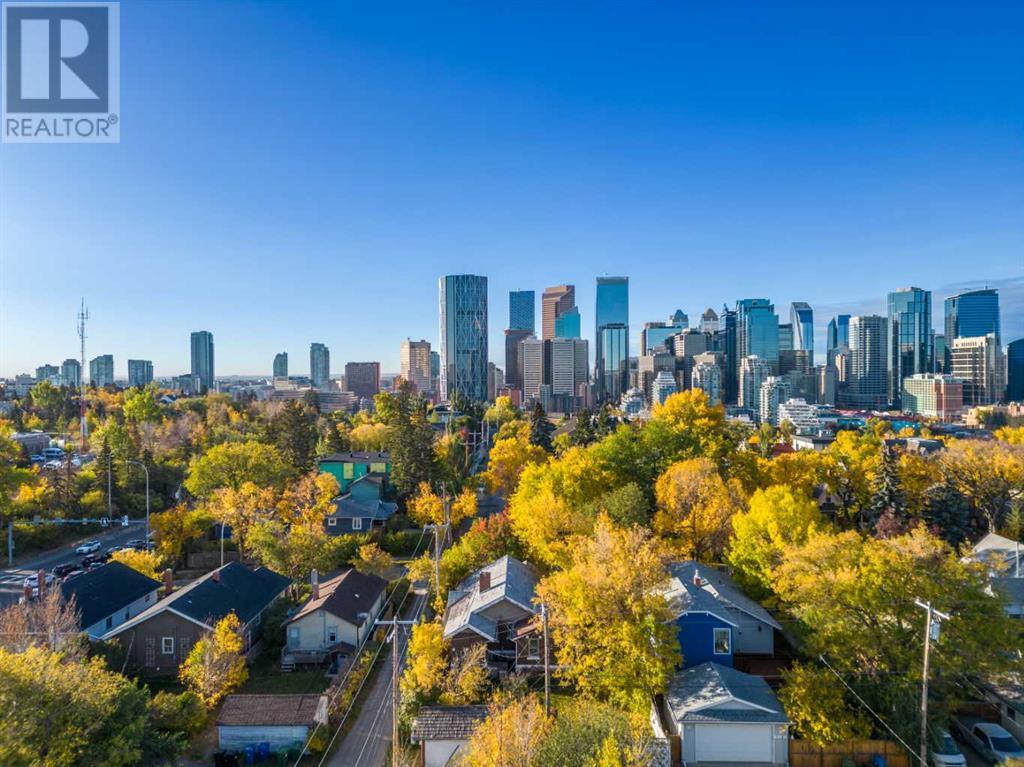 Single Family House for Sale in    Avenue NE Crescent Heights Calgary 