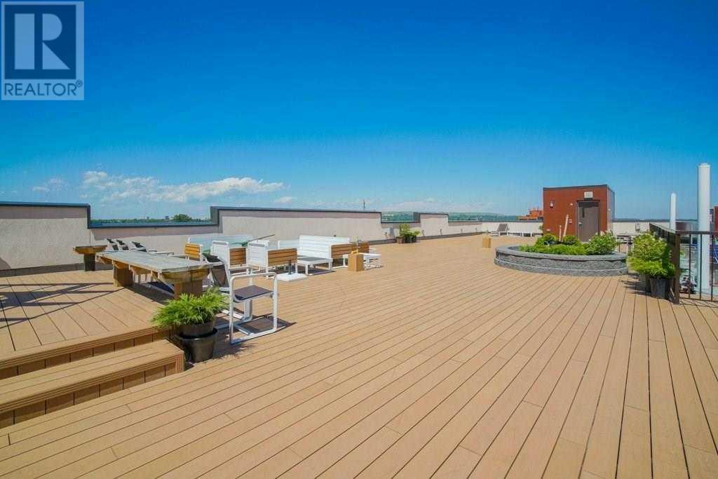 Single Family House for Sale in    Avenue NE Crescent Heights Calgary 