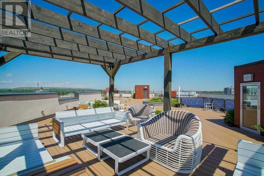 Single Family House for Sale in    Avenue NE Crescent Heights Calgary 