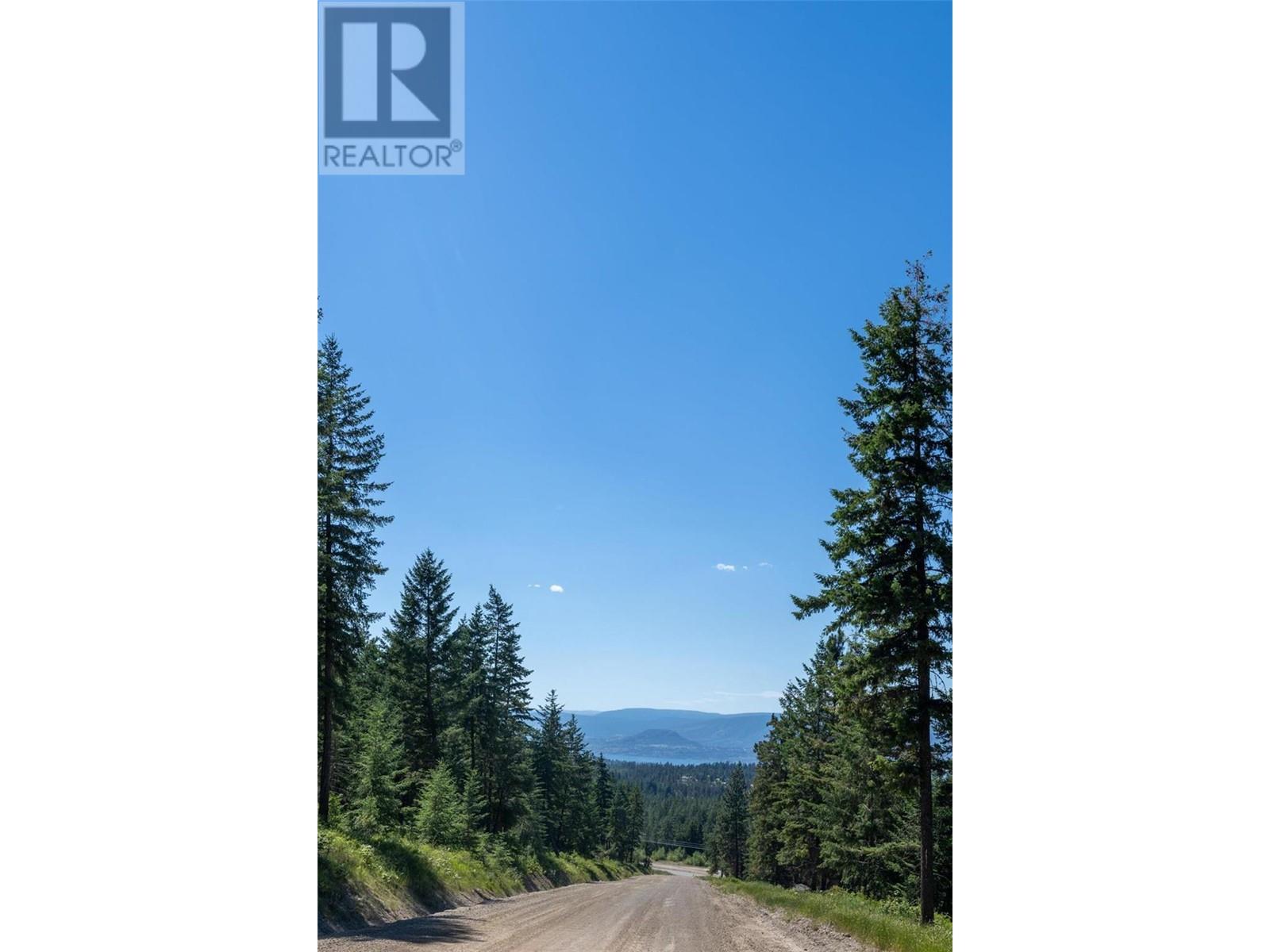  5401-5403 McCulloch Road, Kelowna