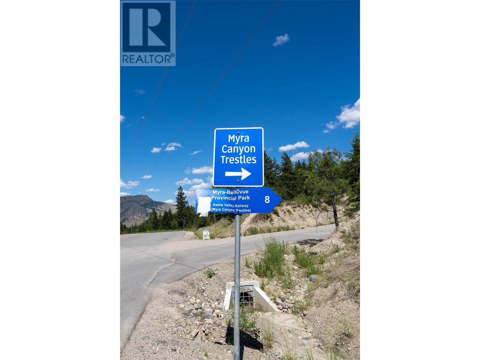  5401-5403 McCulloch Road, Kelowna