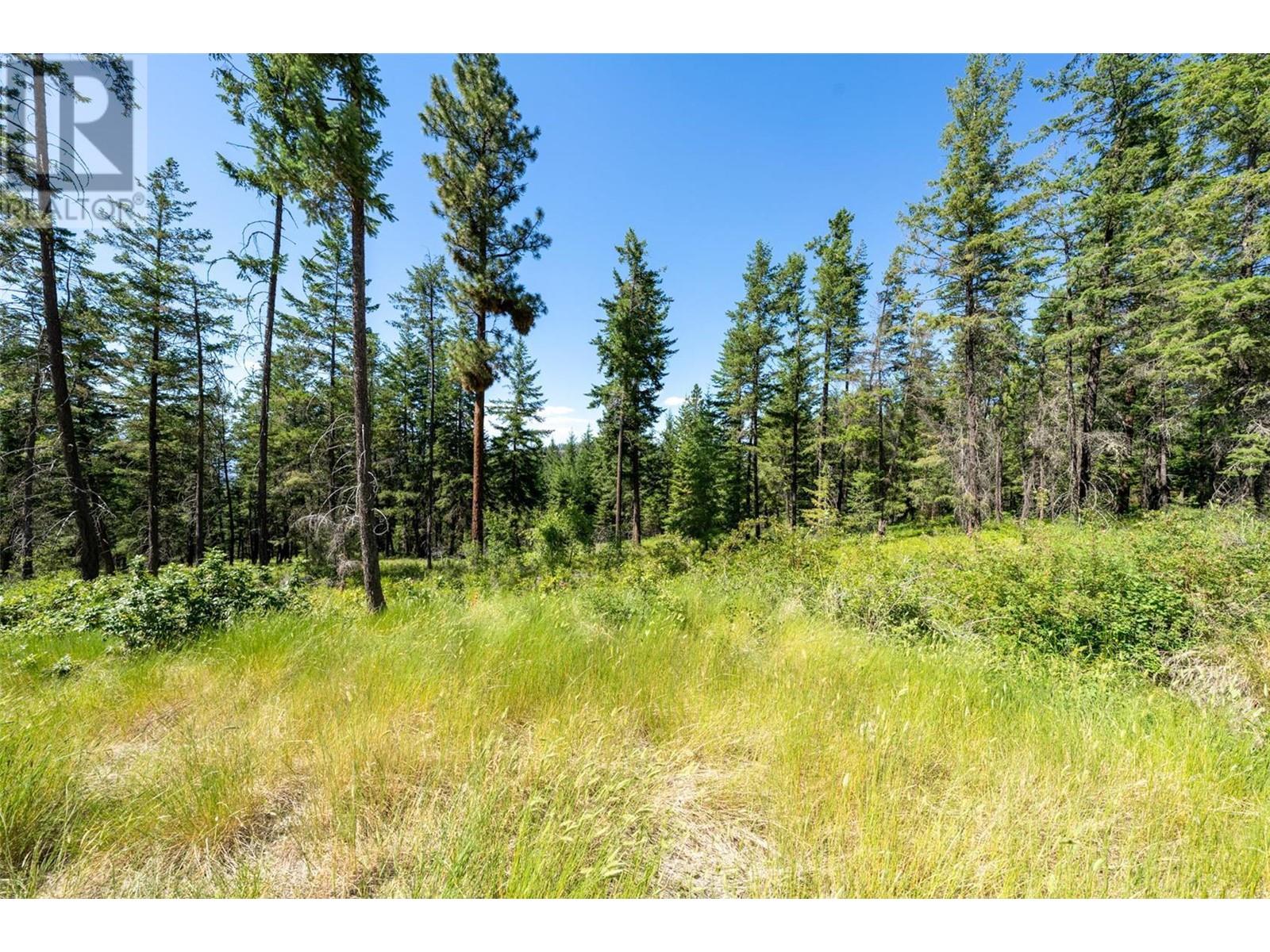  5401-5403 McCulloch Road, Kelowna