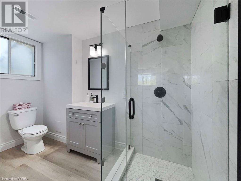 Photo 24 of 245 Hardy Road, Brantford ON