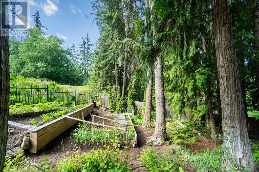 Photo 27 of 2593 Duncan Road, Blind Bay BC