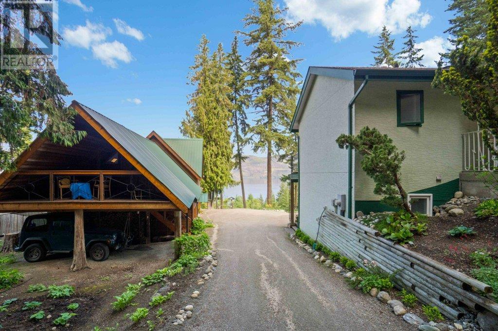 Photo 40 of 2593 Duncan Road, Blind Bay BC