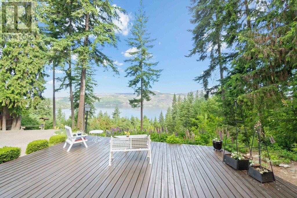 Photo 32 of 2593 Duncan Road, Blind Bay BC