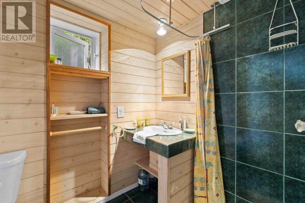 Photo 74 of 2593 Duncan Road, Blind Bay BC