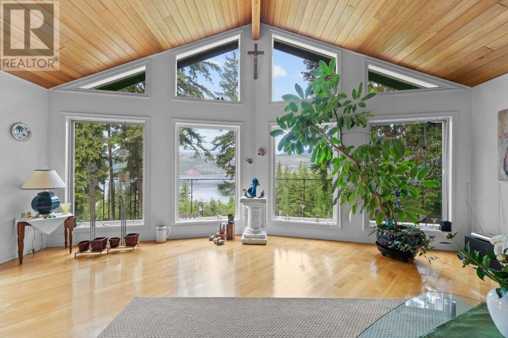 Photo 52 of 2593 Duncan Road, Blind Bay BC