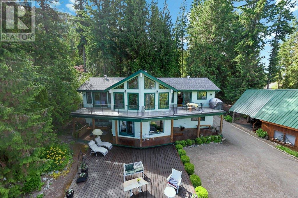 Photo 17 of 2593 Duncan Road, Blind Bay BC