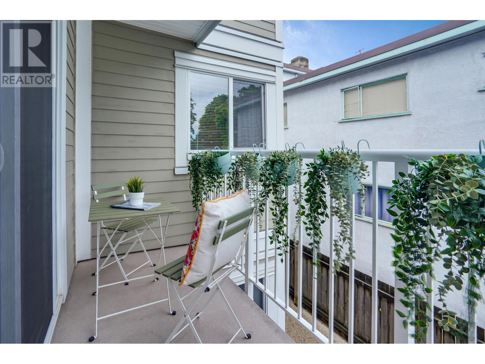 203 8690 MONTCALM STREET, Vancouver real estate listing R3009995
