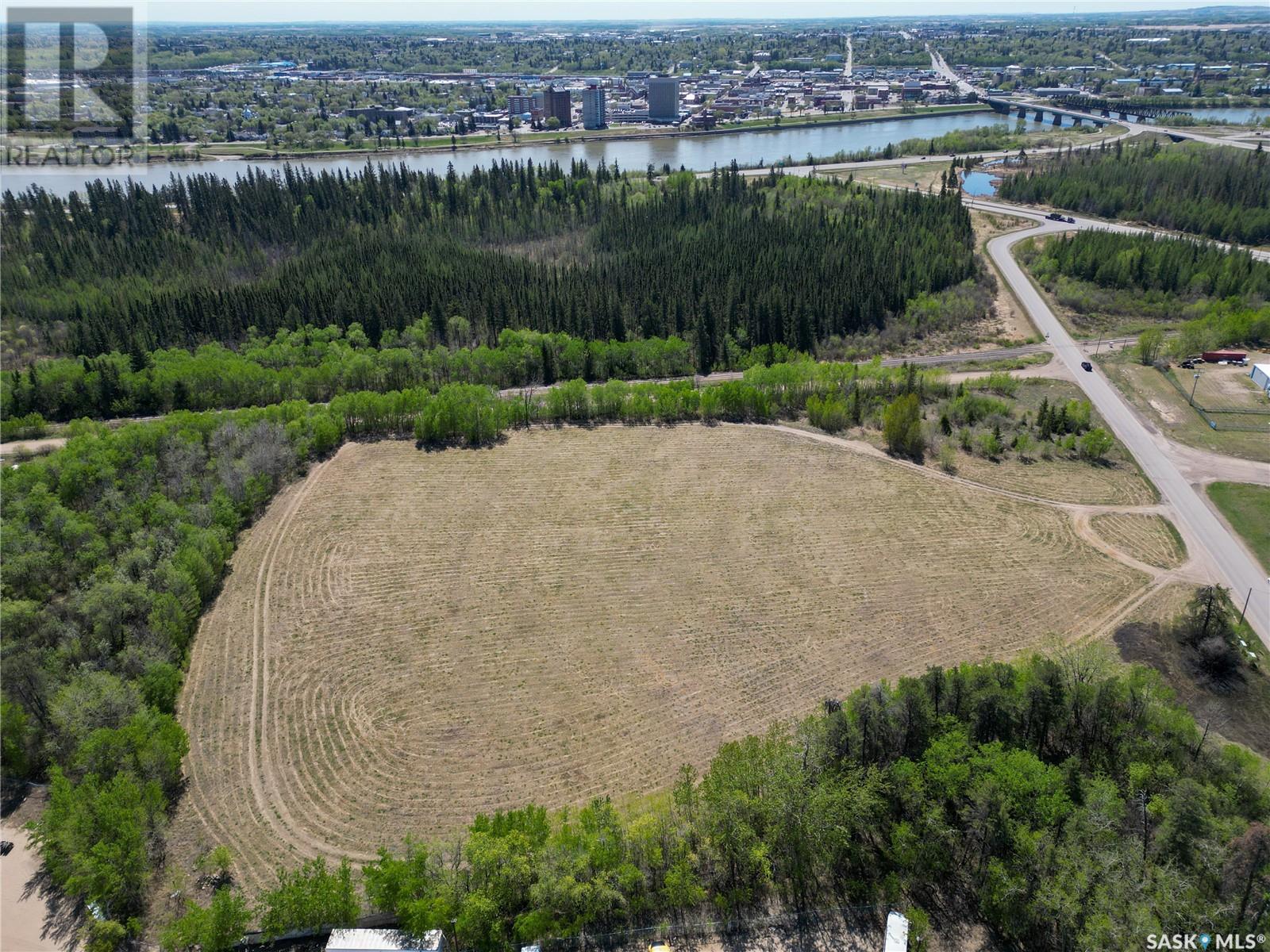 Photo 10 of 970 Central Avenue N, Prince Albert SK