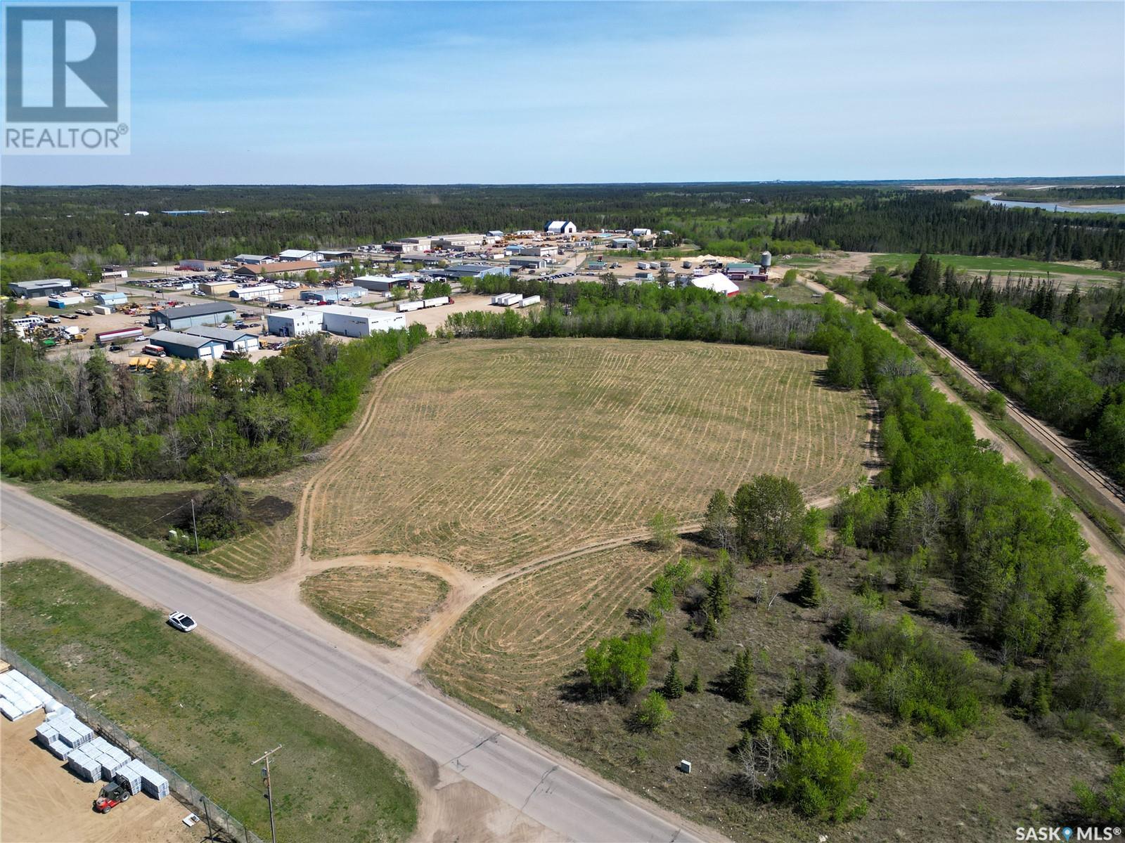 Photo 2 of 970 Central Avenue N, Prince Albert SK