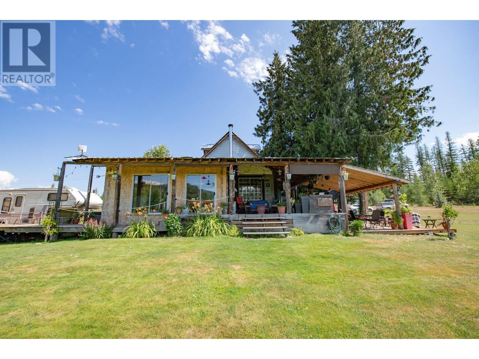 650 Trinity Valley Road, Lumby