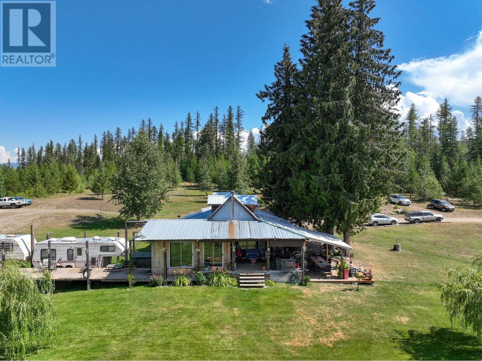650 Trinity Valley Road, Lumby