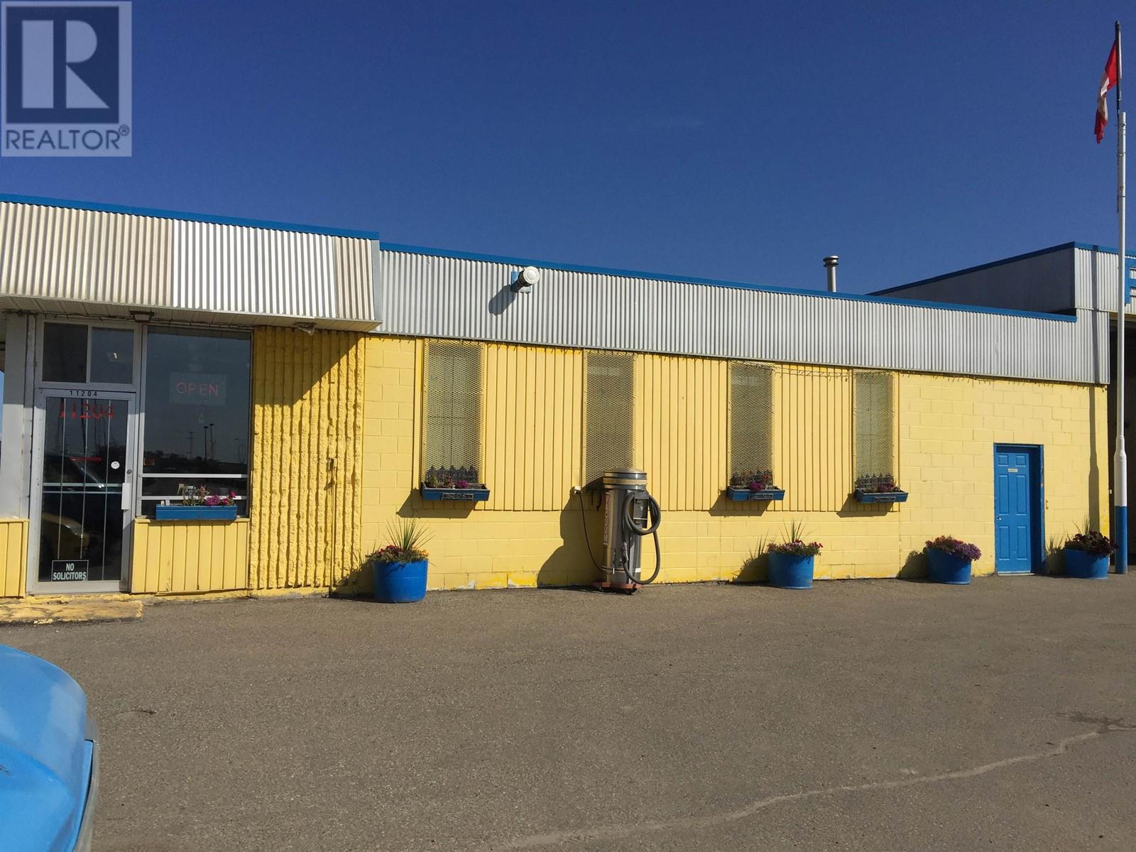 Photo 1 of 11204 100 Avenue, Fort St John BC