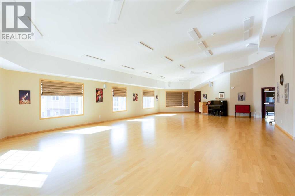 Single Family House for Sale in   Tuscany Springs Boulevard NW Tuscany Calgary 