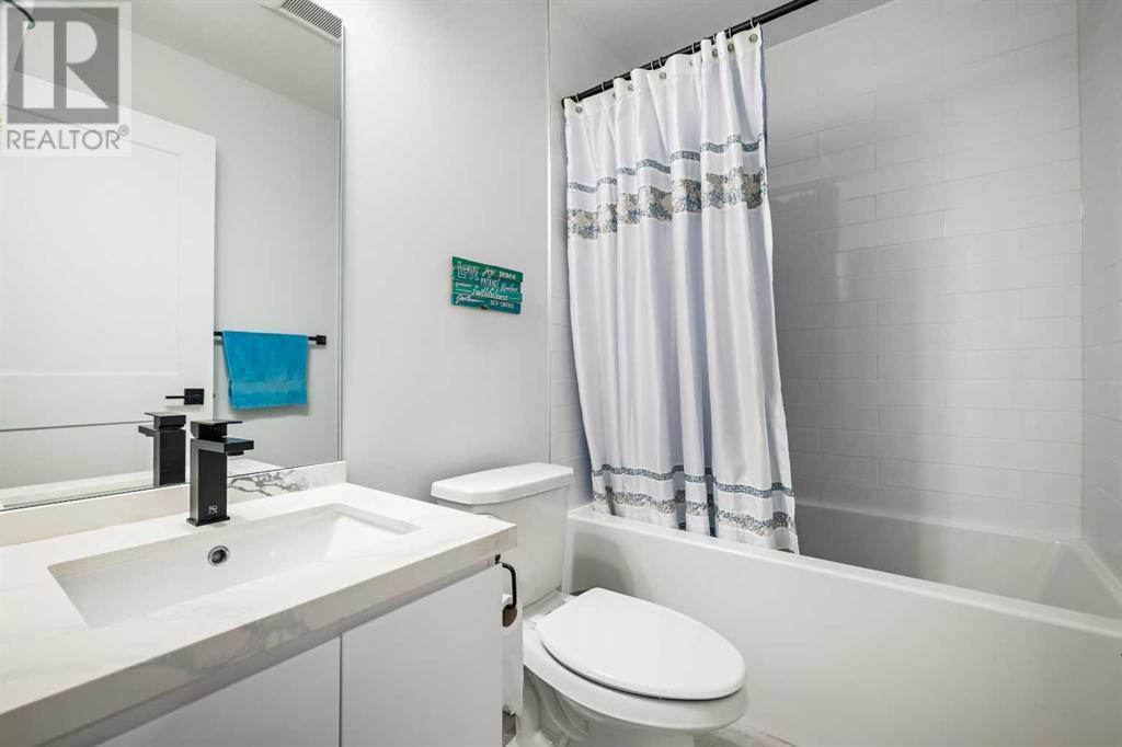 Single Family House for Sale in   Street NW Sunnyside Calgary 