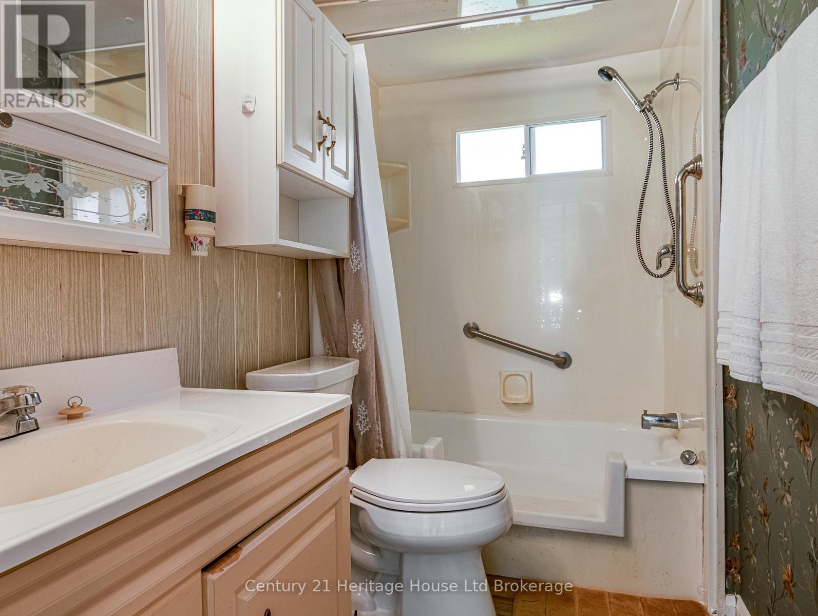 21 TROPICANA - 596101 59 HIGHWAY, East Zorra-Tavistock (Hidden Valley), Ontario